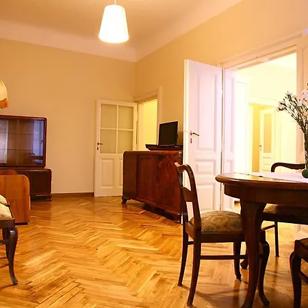 Muzyczny *