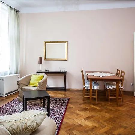 Muzyczny Lägenhet